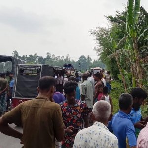 পিকআপের ধাক্কায় প্রাণ হারা‌লেন বাবা-‌ছে‌লে