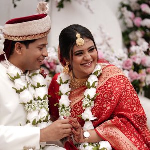 জীবনের নতুন অধ্যায় শুরু করলেন উপস্থাপক দীপ্তি চৌধুরী