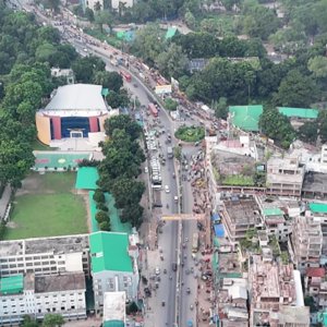 রংপুর অঞ্চলে ভূমিকম্প, ঘরবাড়ি ছেড়ে খোলা স্থানে অনেকে
