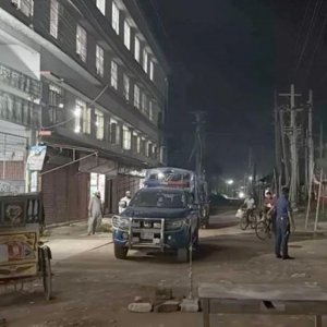 ছেলেকে মাদ্রাসায় নিয়ে যাওয়ার পথে বাবাকে গুলি করে হত্যা