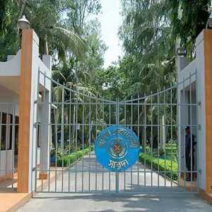 পুলিশে যোগদানের ২০ বছর পর প্রশিক্ষণ নিতে গিয়ে এসআই