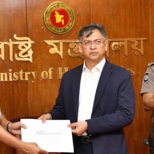 বিচার নিশ্চিত ও জীবন বাঁচানোর স্বীকৃতি, পুরস্কার পেলেন ১৫ পু