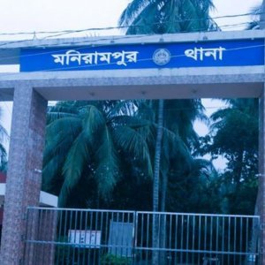 নাতনিকে উত্ত্যক্তের প্রতিবাদ করায় নানাকে কুপিয়ে হত্যা