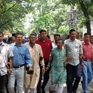 গুলশানে পদবঞ্চিতদের বিক্ষোভ, যা বললেন যুবদল সভাপতি