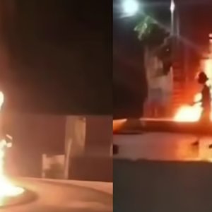 পেট্রোল ঢেলে জুলাই শহীদ স্মৃতিস্তম্ভে আগুন