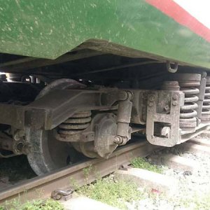 বগি লাইনচ্যুত, জামালপুর-ঢাকা রুটে ট্রেন চলাচল বন্ধ