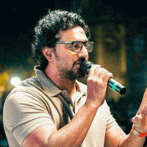 মমতার সঙ্গেই থাকব, শুভেন্দুদাও প্রিয়: দেবের মন্তব্যে নতুন জল্পনা