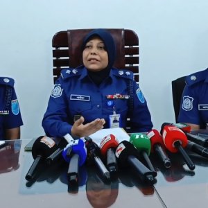 ১০ দিনে ঢাকা জেলার সাত থানায় গ্রেফতার সহস্রাধিক: এসপি