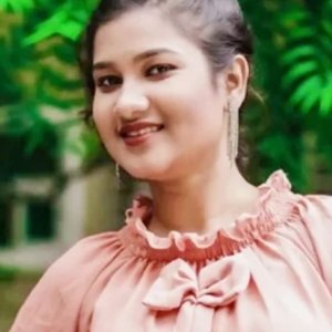 হাসপাতালের বারান্দা থেকে পড়ে অভিনেত্রীর মৃত্যু