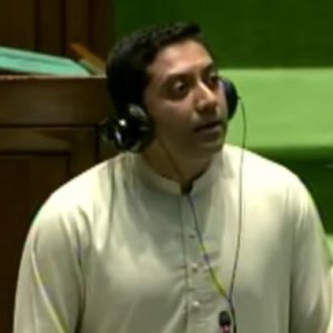 দেশের এইচএসসি সিঙ্গাপুরের ষষ্ঠ শ্রেণির সমান, সংসদে ববি হাজ্জাজ  