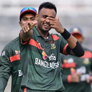 আশা জাগিয়েও অজিদের হোয়াইটওয়াশ করতে পারেনি বাংলাদেশ
