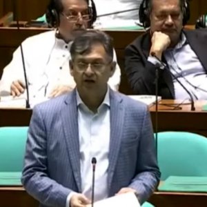বেনজীরকে শিগগিরই দেশে ফিরিয়ে আনা হবে: স্বরাষ্ট্রমন্ত্রী