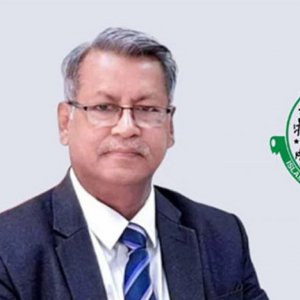খুরশীদ আলমকে সরিয়ে দেওয়ায় বেঁচে গেলো ইসলামী ব্যাংক 