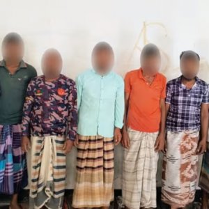 পুশইনে বিএসএফকে সহায়তা করা ৭ বাংলাদেশি আটক