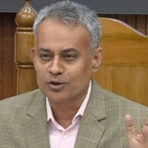 রেলে যুক্ত হতে যাচ্ছে আরও ১০ জেলা: রেলপথমন্ত্রী