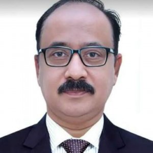 প্রশাসনে রদবদল: বস্ত্র ও পাট মন্ত্রণালয়ে নতুন সচিব