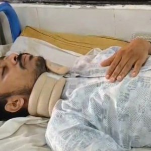 অনিয়মের তথ্য চাওয়ায় মারধর ও হেনস্তার শিকার ২ সাংবাদিক  