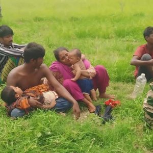 অবশেষে বাঁচলো প্রাণ, আশ্রয় পেলো শিশুসন্তানসহ সেই দম্পতি