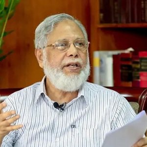 হত্যা মামলায় সাবেক প্রধান বিচারপতি খায়রুল হকের জামিন নামঞ্জুর 