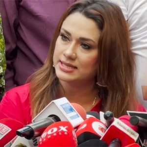 সুড়ঙ্গ থেকে ধরা পড়া ব্যবসায়ী ববির স্বামী? মুখ খুললেন নায়িকা