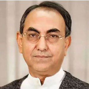 মির্জা আব্বাসের সংসদে ফেরা নিয়ে প্রশ্ন