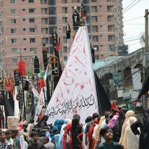 কারবালার স্মরণে শোকের তাজিয়া মিছিল