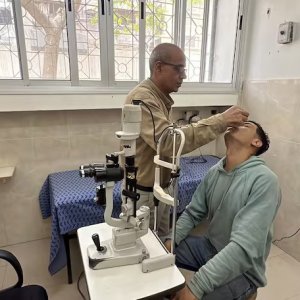 ৩ বছর পর খুললো গাজার চোখের ক্লিনিক, তবু কাটছে না সংকট