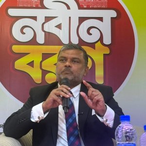 ‘দেশ পরিচালনায় তেলের জোর নয়, মাথার জোর প্রয়োজন’