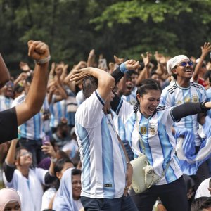 আর্জেন্টিনার জয়ে উল্লাসে মাতলো ঢাবি টিএসসি