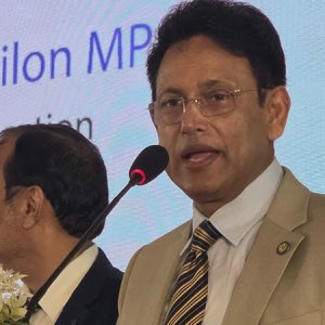 টেক্সটাইল বিশ্ববিদ্যালয়ে গবেষণার মান বাড়ানোর পরামর্শ শিক্ষামন্ত্রীর