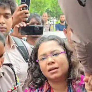 প্রতিবাদ করতে গিয়ে আটক সোহানী শিফা, পরে মুচলেকায় মুক্তি