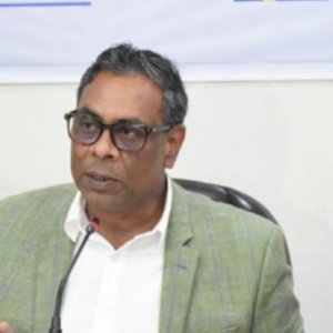 ১০ লাখ মানুষের ছানি অপারেশনের মহাপরিকল্পনা নিয়েছে সরকার: স্বাস্থ্য প্রতিমন্ত্রী