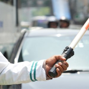 ট্রাফিক আইন লঙ্ঘনে ডিএমপির ২০৬২ মামলা