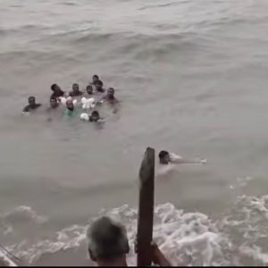 উত্তাল সাগরে ভেসে যাওয়া ১৬ জনকে জীবিত উদ্ধার, এখনও নিখোঁজ দুই