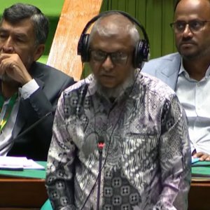 মধ্যপ্রাচ্যে যুদ্ধে এ পর্যন্ত ১২ বাংলাদেশি নিহত, সংসদে প্রবাসী কল্যাণমন্ত্রী