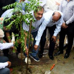 জনকল্যাণমুখী রাষ্ট্র গঠনে কাজ করছে সরকার: তথ্যমন্ত্রী