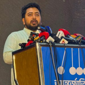 শেখ হাসিনা দেশে ফিরবে শুধু ফাঁসি কার্যকরের জন্য: নাহিদ ইসলাম
