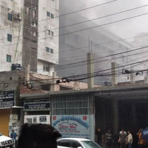 তেজগাঁও সাবস্টেশনে আগুন: মগবাজার-ইস্কাটনের বাসিন্দারা বিদ্যুৎ পাবেন কখন