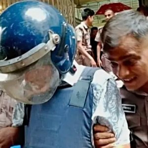 জুলাই হত্যা মামলায় গ্রেফতার দেখানো হলে সাবেক সচিব জিয়াউল আলমকে