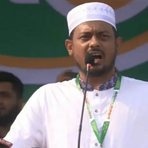 ‘বাঁশ নিয়ে প্রস্তুত থাকুন, কেউ কেল্লা দখল করতে এলে প্রতিহত করতে হবে’