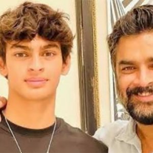 ভারতীয় সিনেমা থেকে মুখ ফিরিয়েছে তরুণ প্রজন্ম?