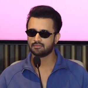 আমি সবাইকে বলি, একবার বাংলাদেশে যাও: আতিফ আসলাম