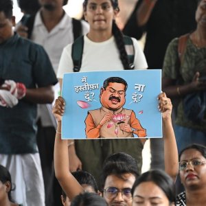 চারবার আলোচনার প্রস্তাব সরকারের, প্রত্যাখ্যান সিজেপির