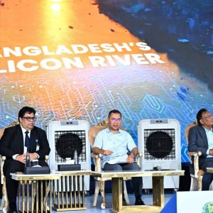 সেমিকন্ডাক্টর শিল্পের জন্য ব্যবসাবান্ধব পরিবেশ তৈরিতে কাজ শুরু হয়েছে: প্রধানমন্ত্রী