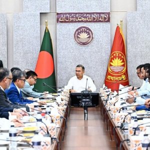 চা শিল্পের উন্নয়নে প্রয়োজনীয় পৃষ্ঠপোষকতার আশ্বাস প্রধানমন্ত্রীর, কমিটি গঠনের নির্দেশ