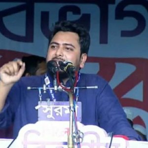 সরকারকে আর সহযোগিতা করতে পারছি না, ঢাকা থেকে বৃহত্তর কর্মসূচির ডাক: নাহিদ ইসলাম