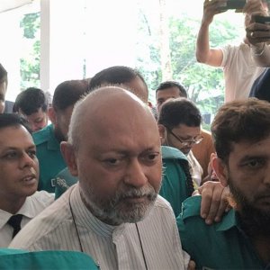 সাবেক উপাচার্য কলিমউল্লাহর জামিননামা দাখিল, কারামুক্তিতে নেই বাধা