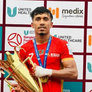দেশসেরা রাকিবকে চেয়েও পায়নি ফর্টিস, ভরসা ৮ বিদেশি!