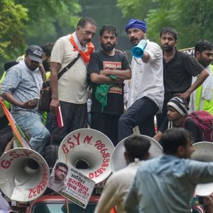 শিক্ষার্থীদের ‘হয়রানি’ না থামলে বিক্ষোভের হুঁশিয়ারি সিজেপির দিপকের