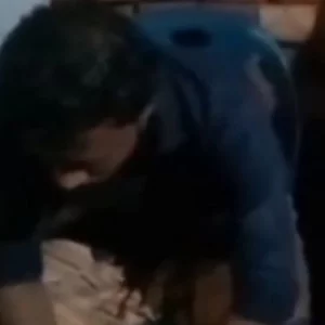 এবার সাতক্ষীরায় নারীর ঘর থেকে জামায়াত কর্মীকে ধরলেন স্থানীয়রা